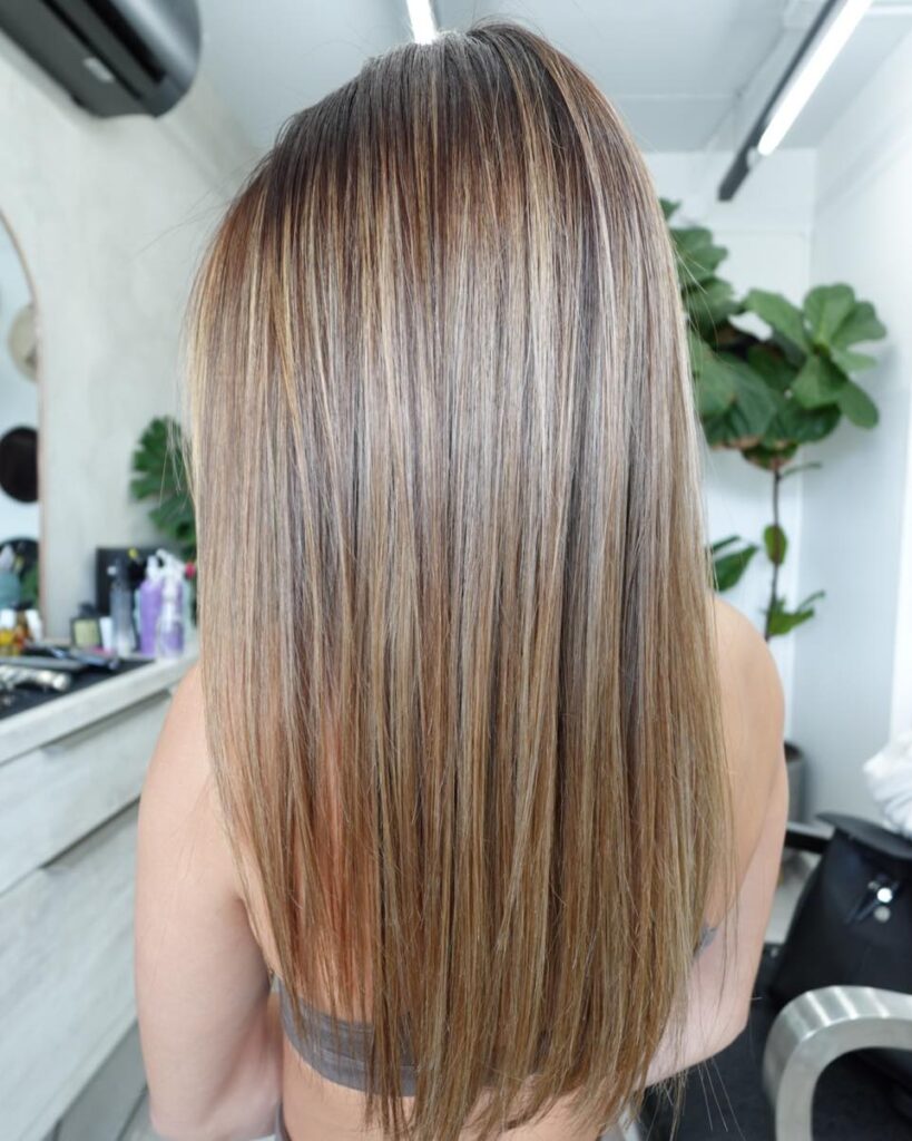 10 Stunning Caramel Highlights for Brown Hair You’ll Want to Try Now 2 Balayage Caramel Highlights