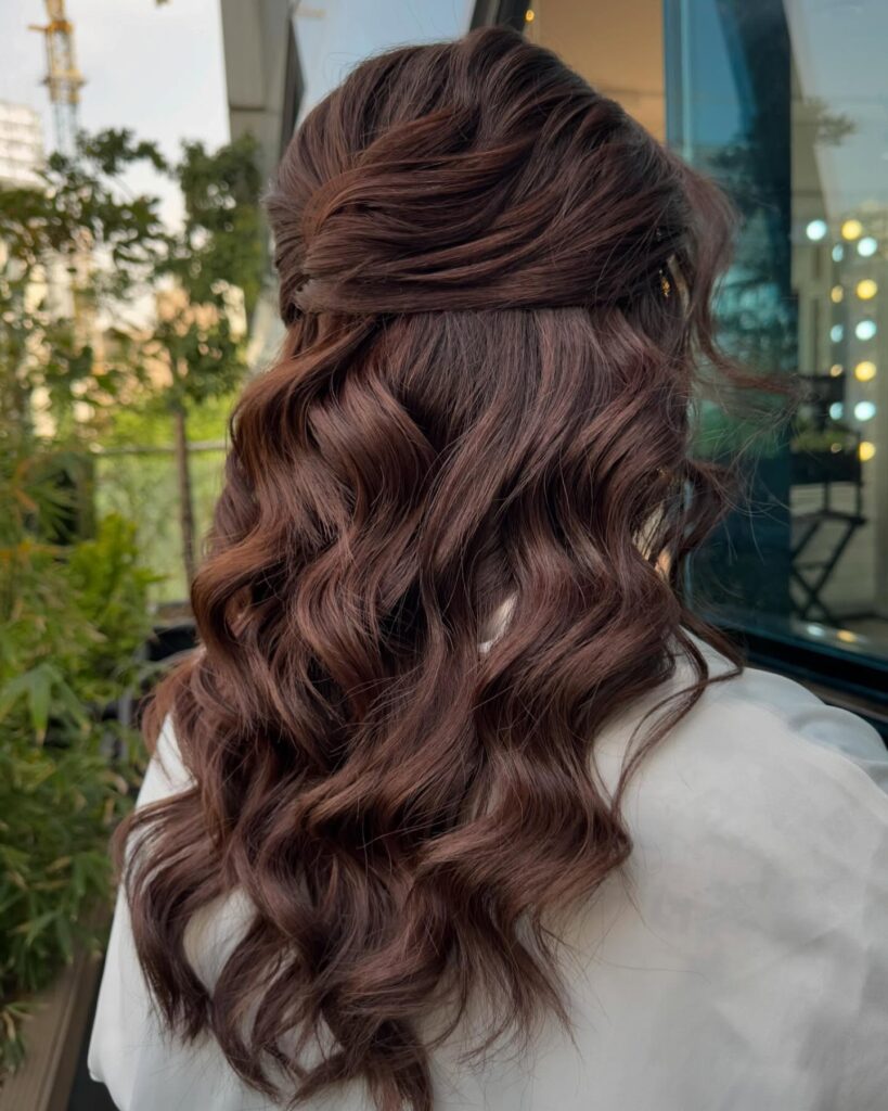 Top 14 Messy Hairstyles for Busy Mornings 12 Twisted Half-Up Messy Do