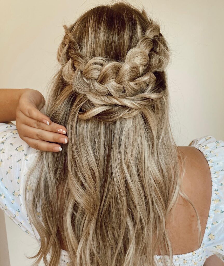 17 Easy Back to School Hairstyles for Girls of All Ages 2 Braided Crown