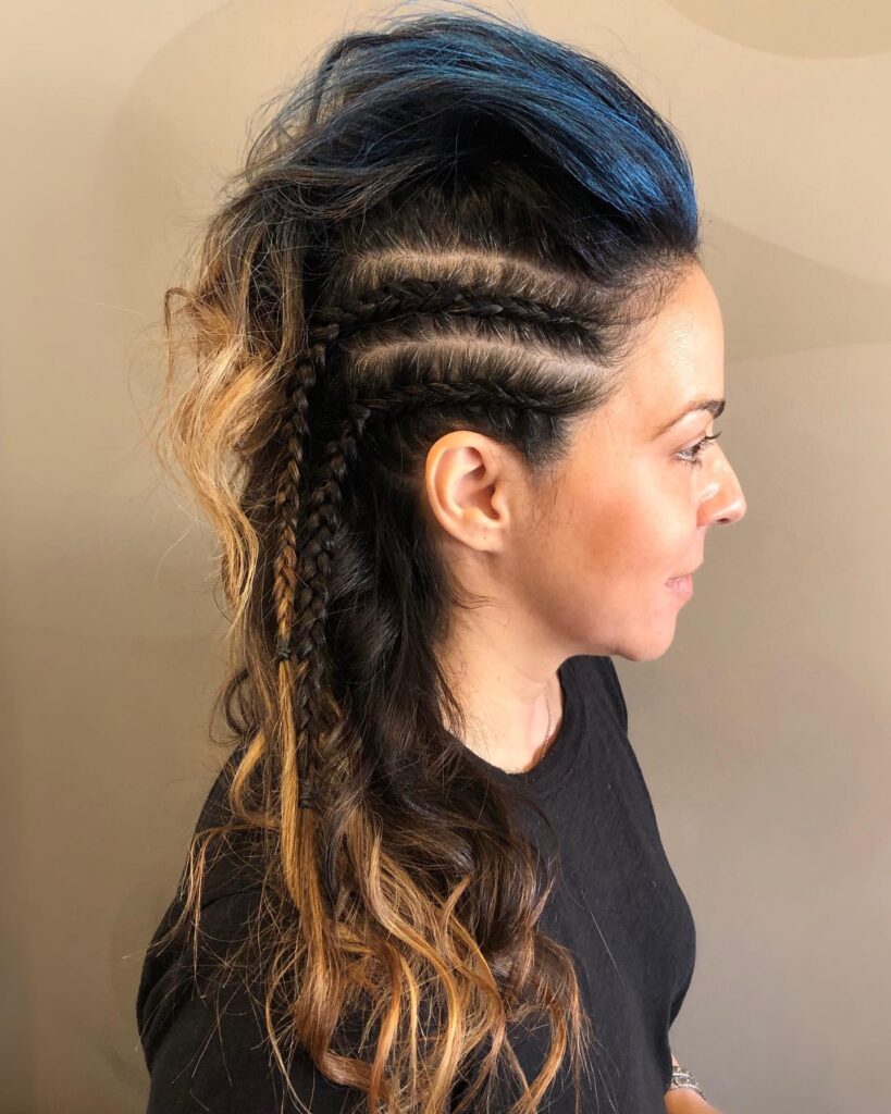 15 Best Black Hair Ideas for Halloween Night 3 ameliahairxmakeup 1572554877 2167069836113758958 18276623 - Hairstyle Buddy