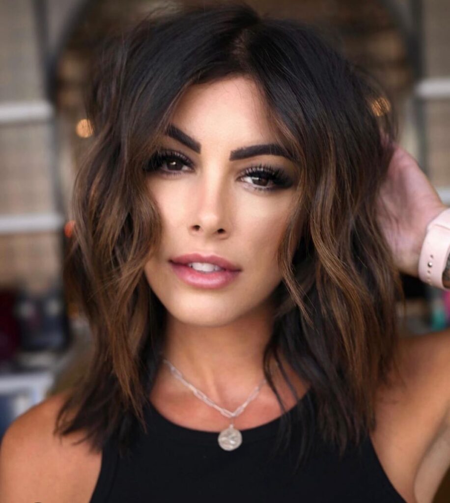15 Chic Fall Haircuts to Try This Season 5 Chocolate Lob