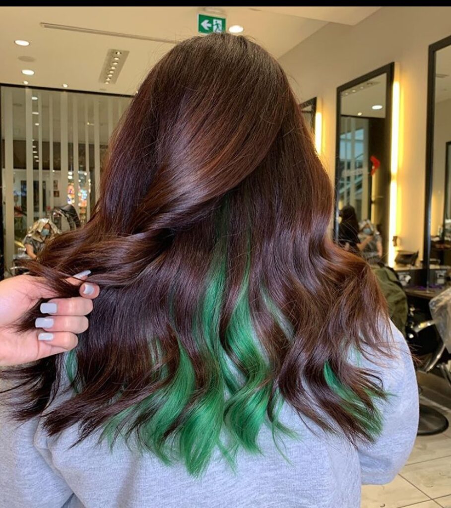 20 Best Fall Highlight Ideas for Brown Hair 39 ninodarena 1603286575 2424866002956505807 6094149532 - Hairstyle Buddy