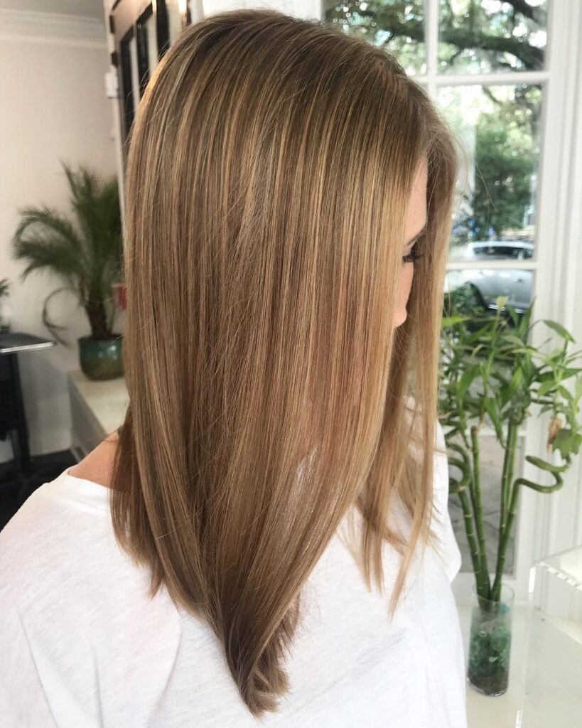 9 Fall Blonde Hair Colors to Match the Cozy Glow of Autumn 7 Golden Wheat Blonde